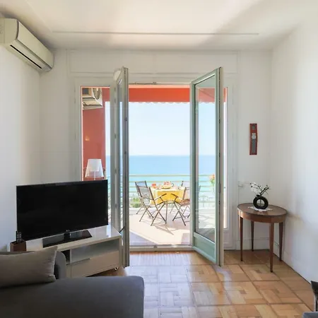 Appartement Neptune Plage Nice
