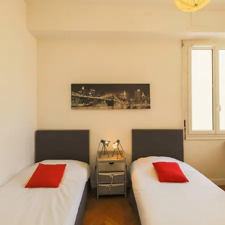 Appartement Neptune Plage Nice